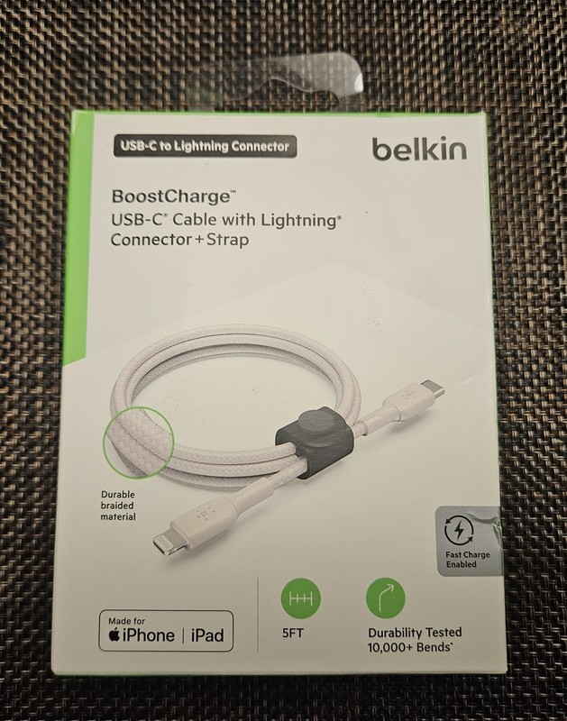 Belkin BOOSTCHARGE 5′ USB-C Cable With Lightn!ng Connector & Strap For Iphone