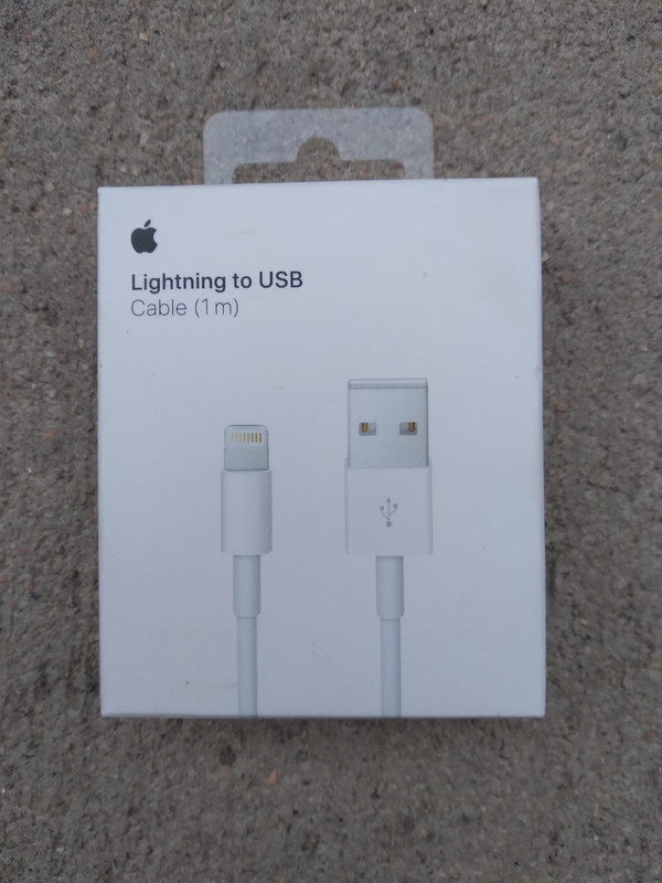 Apple Lighting USB Cable 1m NEW