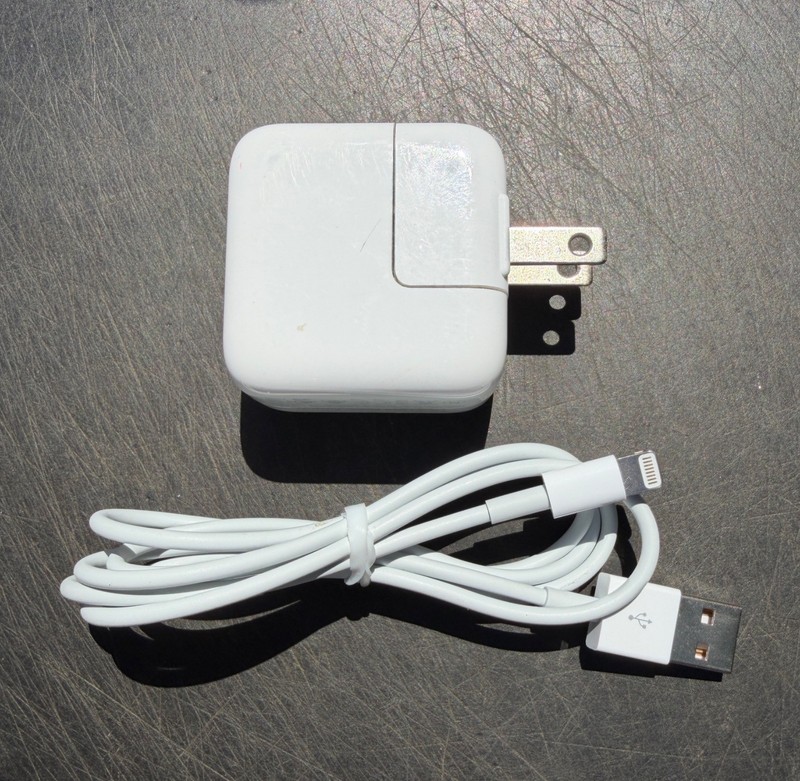 Apple Genuine OEM 12W USB Power Adapter Charger A1401 for iPhone iPad With Cord
