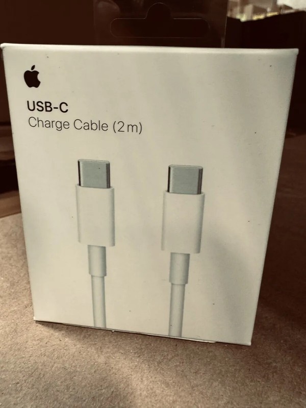New Apple MLL82AM/A USB-C to USB-C 2M Charging Cable – White Sealed