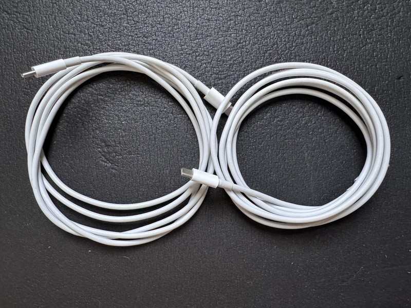 2x Apple USB-C Charge Cable, 2m