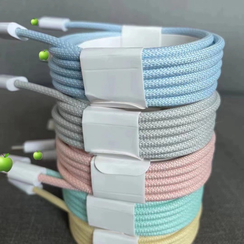Woven PD20w fast charging data cable suitable for iPhone 13 and iPhone datacable gallery