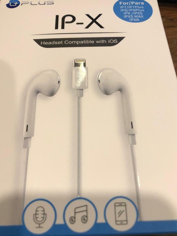 Apple Lightning Jack to Headphones for Apple I phones Compatible with IOS gallery