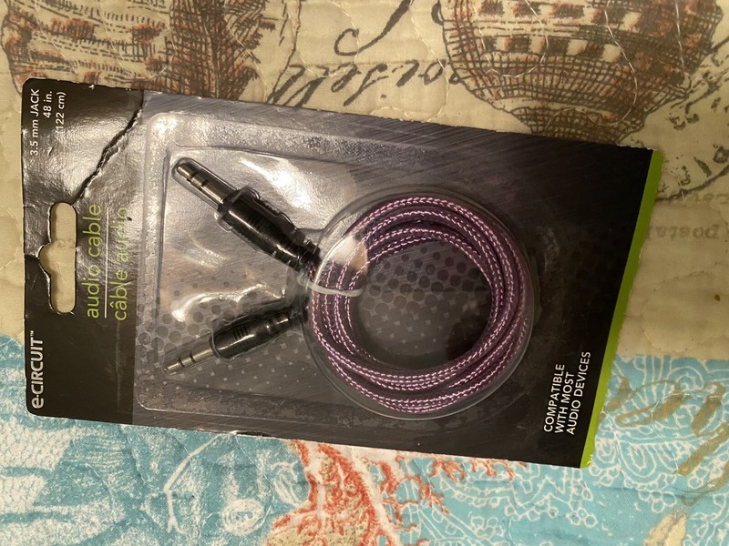 E circuit Set Of Purple Audio Cable And Red And Green Micro Cable USB