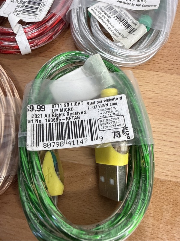 Lot of 8 7-Eleven Light Up Micro USB Charging Cables - Multiple Colors - New gallery