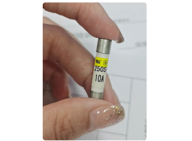 10PCS NEW FOR fuse 250SF-10UL 250V 10A @106 gallery
