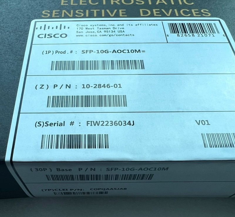 1x Genuine For Cisco SFP-10G-AOC10M Active Optic Cable 10m 10G gallery