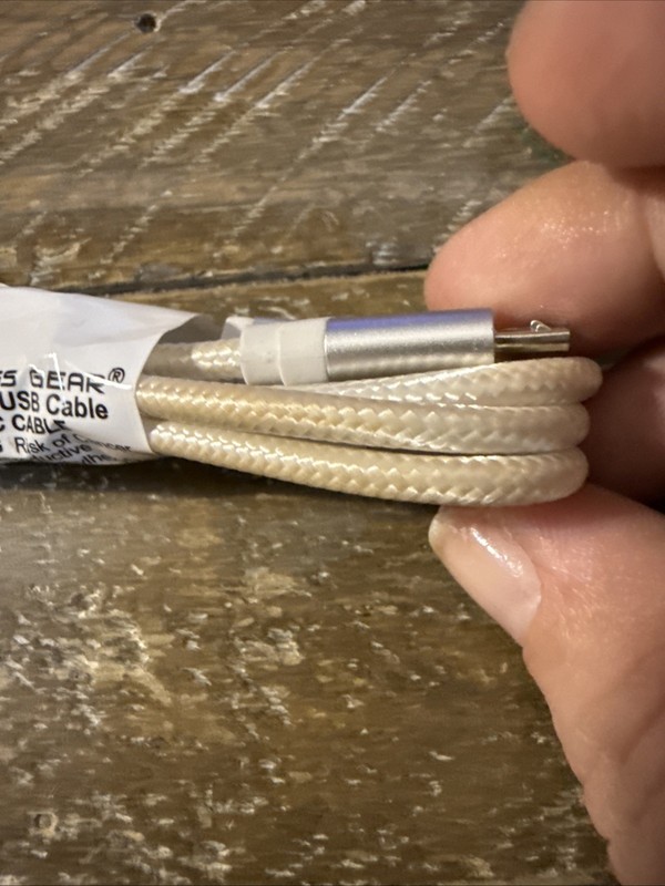 Wireless Gear 3ft Fabric USB Cable STAINED gallery
