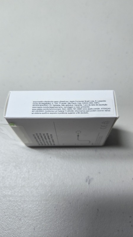 ​Apple USB-C to Lightning Cable 2m (6.6ft) MQGH2AM/A White Sealed New Genuine gallery