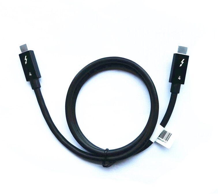 New Lenovo Thinkpad 0.7m Thunderbolt 4 Cable 40Gbps 100W USB C 20V 5A 5C10V25720