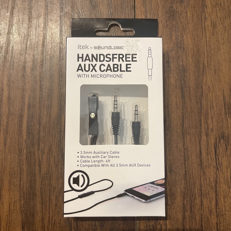 itek by Soundlogic Handsfree AUX Cable with Microphone Black