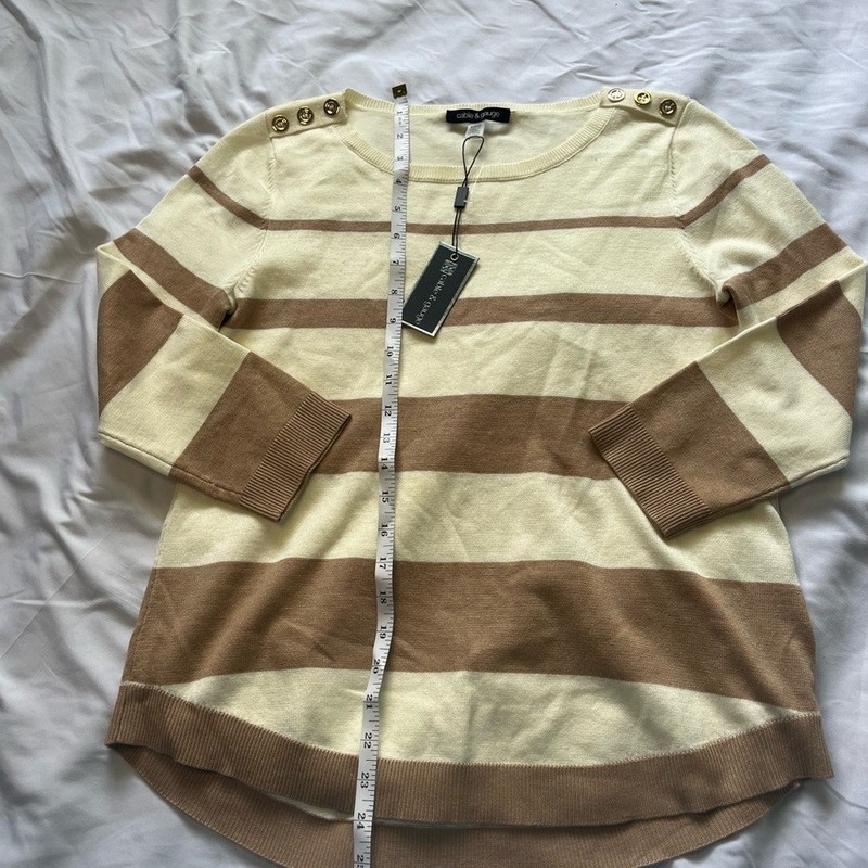 Cable & Gauge Cream and Tan Long Sleeve sweater - Size Small gallery