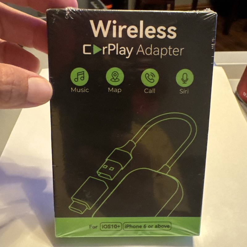 Wireless CarPlay Adapter For Ios10+ iPhone 6 And Above Nib gallery