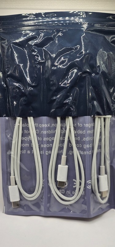 Apple USB C 13” White Cord, Pack Of 3