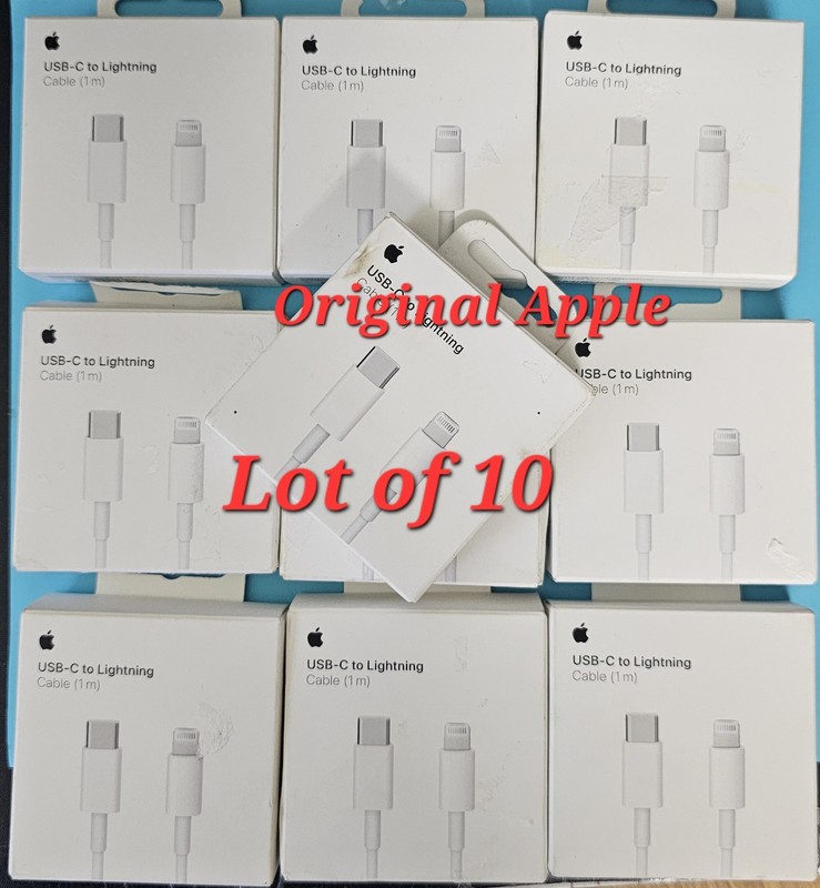Apple USB-C to Lightning 1m Charging Cable MUQ93AM/A Of 10