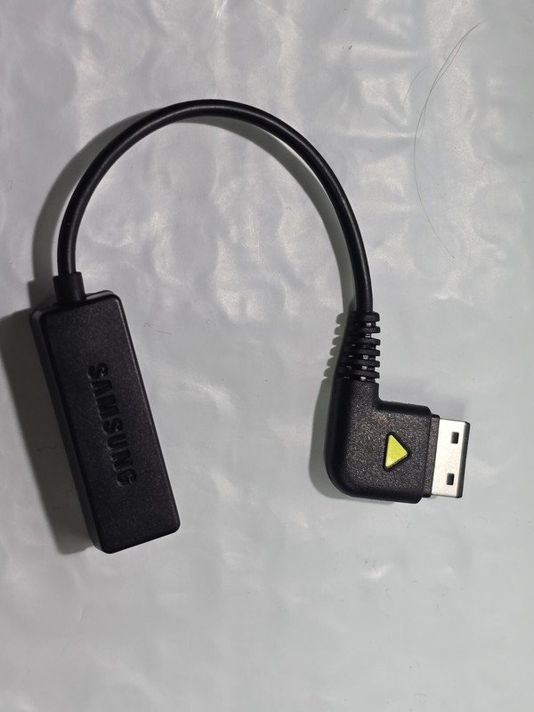 NEW OEM Samsung AAET503CBEB S20-Pin to 3.5mm​ Headset Jack Adapter for i617