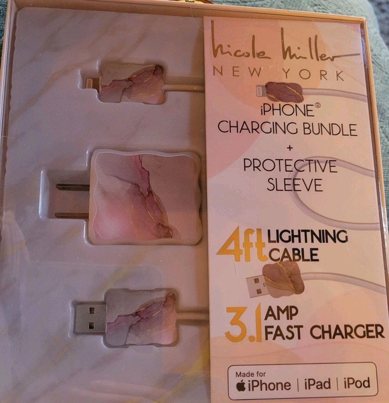 Nicole Miller New York iPhone Charging Bundle Protective Sleeve 4ft Cable