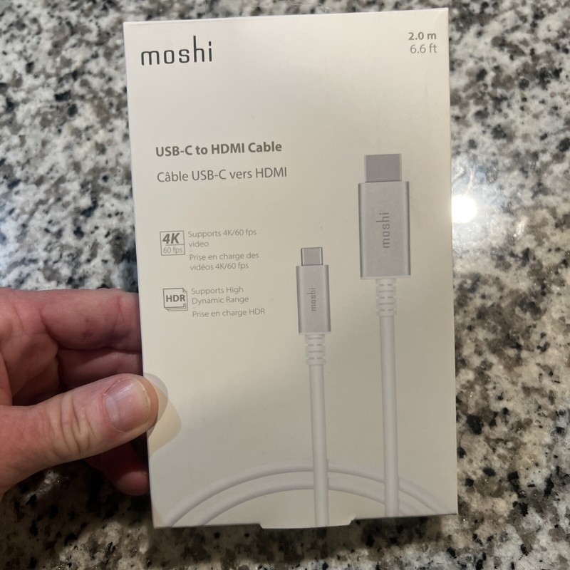 MOSHI USB-C to HDMI Universal Adapter Cable 4K/60 fps for Samsung Apple MacBook gallery