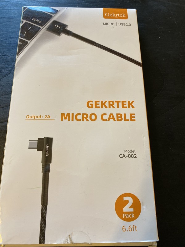 Gekrtek Micro Cable Model CA-002 output:2a. 2 pack. 6.6 ft