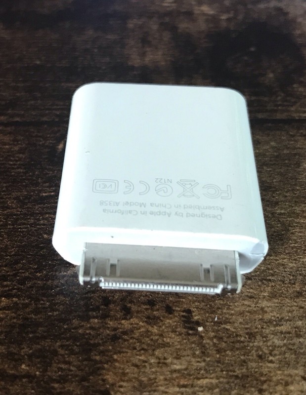 Genuine Apple A1358 USB Camera Connection Adapter for iPad 1 & 2 gallery