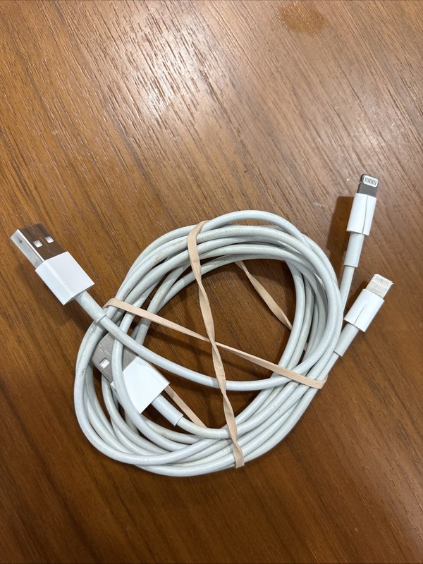 2 Apple 3ft. (1m) to USB Cable – White