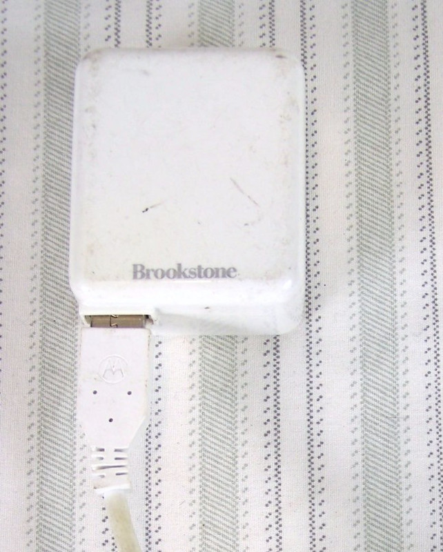 Brookstone USB Travel Adapter with Motorola USB no wire included 5 volt