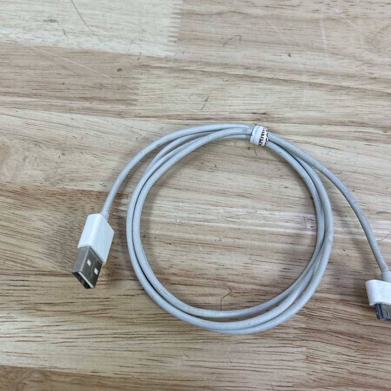 30 Pin Apple USB Cable 42" Charger for iPhone 4 4G 4S 3GS iPod iPad 1/2/3 gallery