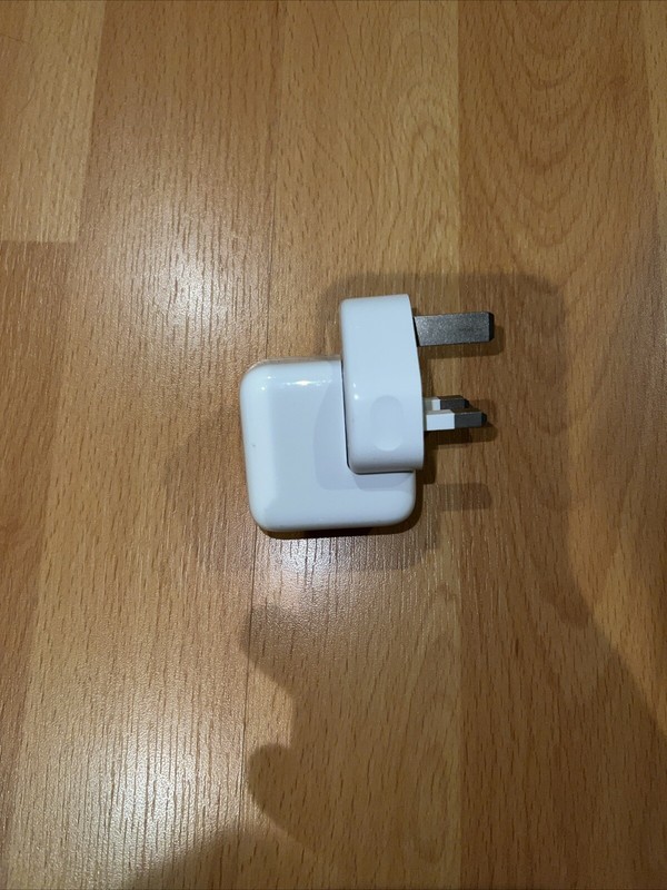 Apple Wall Plug For iPhone And iPad