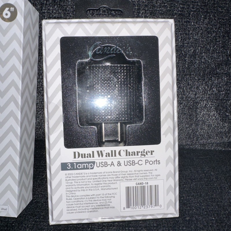 Candie’s Bling Collection Rhinestone Wall Charger & 6ft Cable Black Cellphone gallery