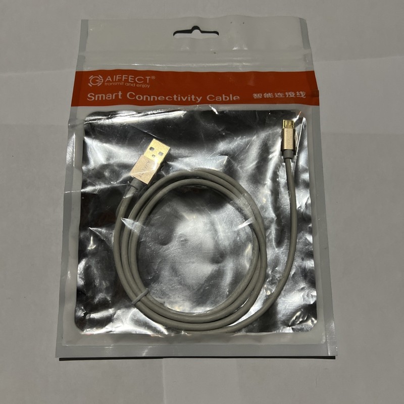 AIFFECT Smart Connectivity Cable