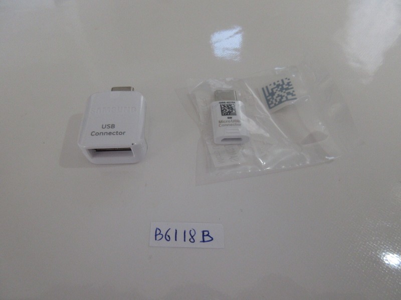 Samsung Type C to USB Adapter and Type-C to Micro USB Adapter gallery