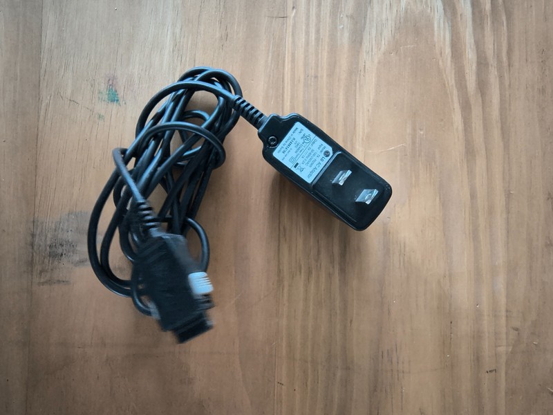 LG TA-P02WR AC Adaptor Power Supply Cellphone Charger Output 5V 1A