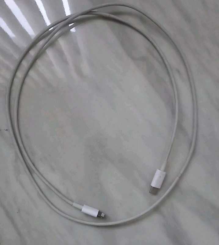 Apple USB-C to Lightning Cable, 2m