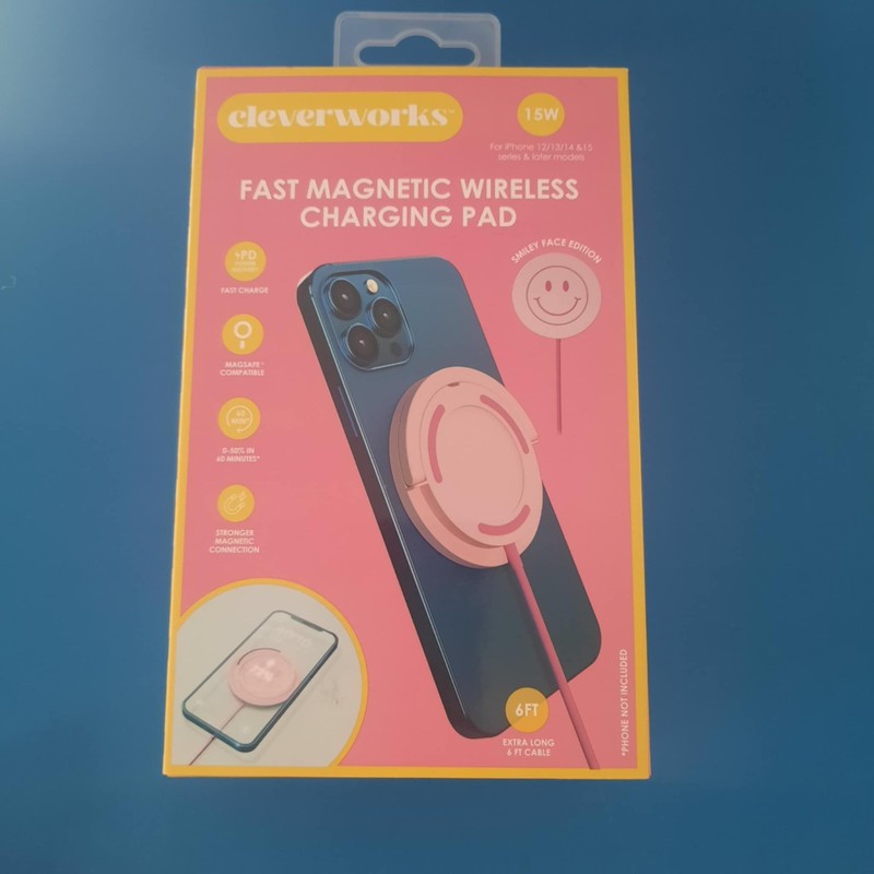 Cleverworks 15W Magnetic Wireless Charger Pad | Magsafe Compatible | Smiley Face