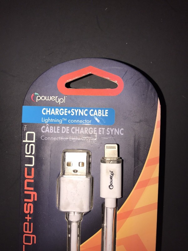 Lynco Charge & Sync Lightening Cable gallery