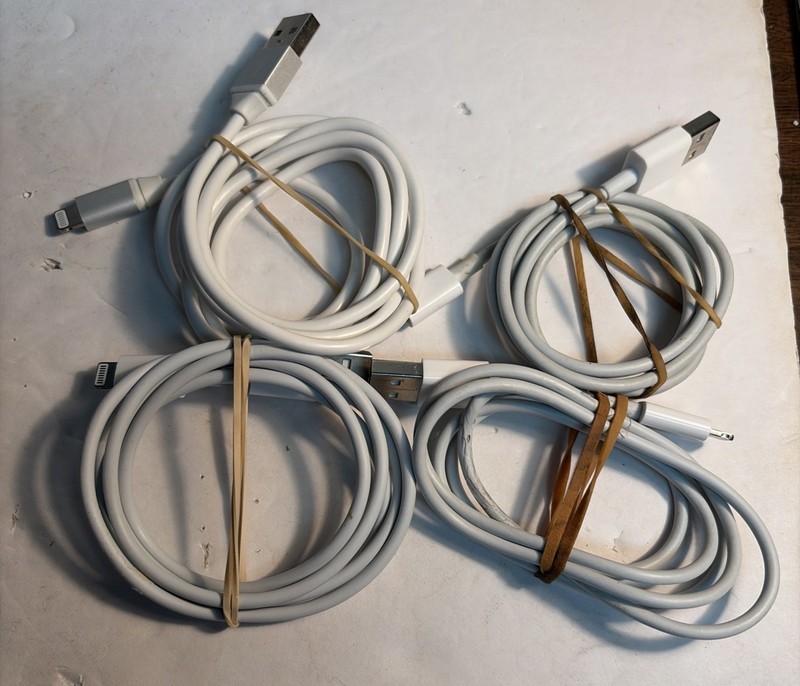 Apple iPhone USB C to Lightning cable Lot Of 4-3 Approx 39” & 1-48”