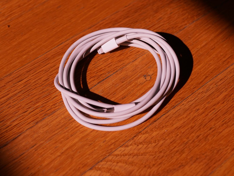 Apple Lightning to USB C Cable 6ft 1m from Box iPhone Genuine Authentic White gallery