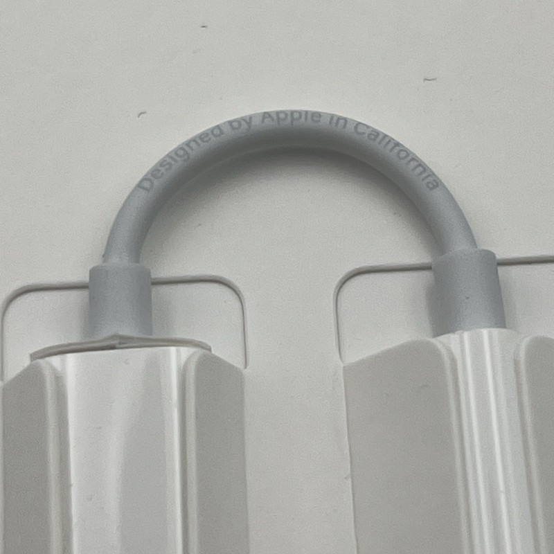 GENUINE Apple - USB-C to Headphone Jack Adapter - 3.5 mm - Fast Shipping gallery