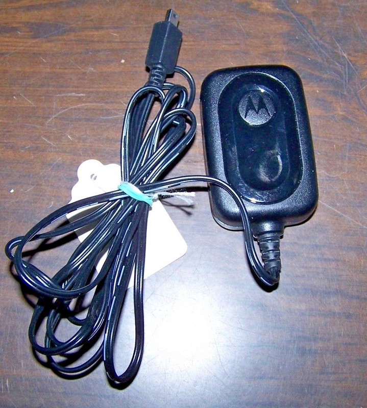 MOTOROLA AC POWER SUPPLY DCH3-05US-0300 - EUC! gallery