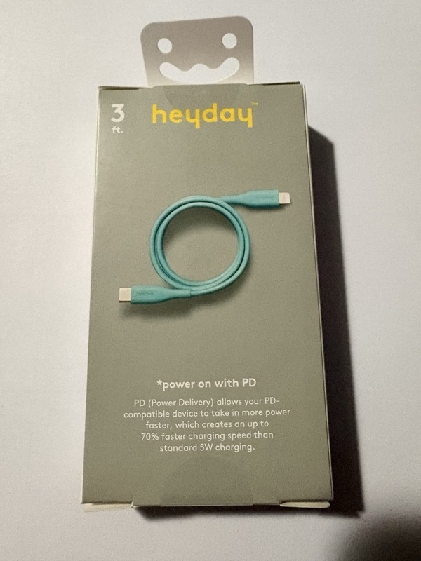 Heyday USB-C to Cable 3ft Fast Charging for iPhone iPad – New gallery