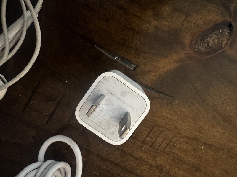 Lot of 4 Genuine Apple chargers White Cable and 1 apple earbuds gallery