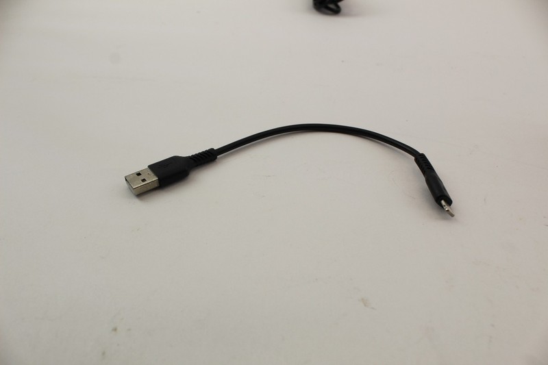 iPhone Cable End To USB-A (1) 7" (1) 3' (3) 80" New Lot Of 5 gallery