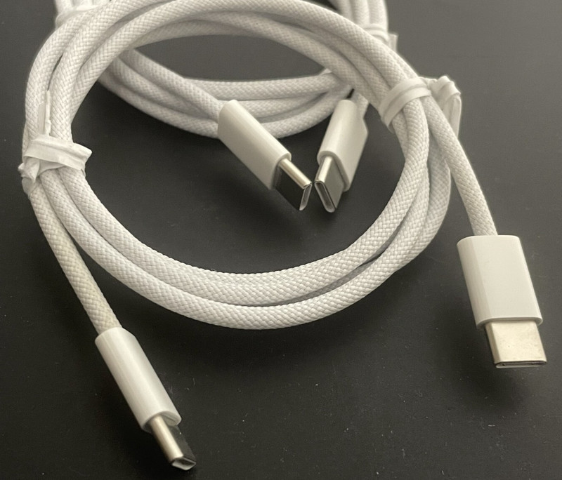 2 x Genuine Braided Apple Type-C Cable USB-C to USB-C Cable Original 1m A2795