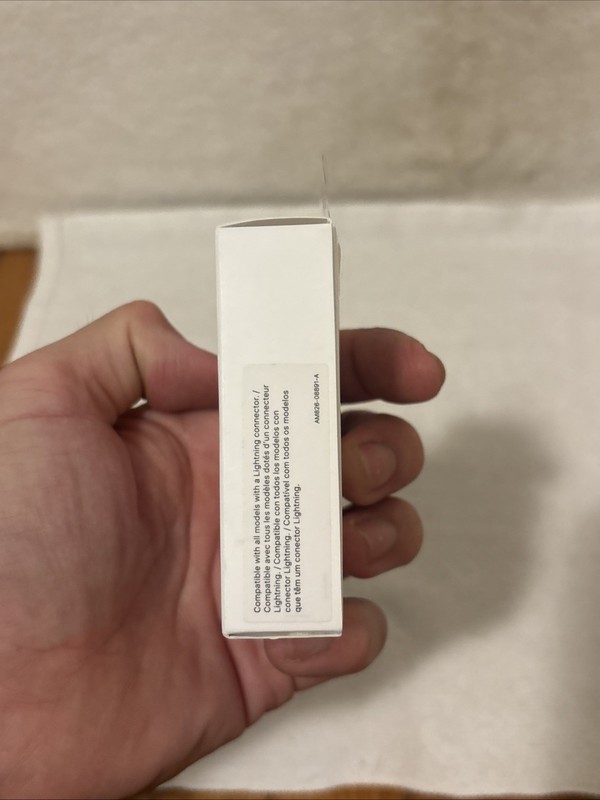 Authentic Apple USB-C to Lightning Rapid Charging Cable NEW IN BOX FREE SHIP gallery