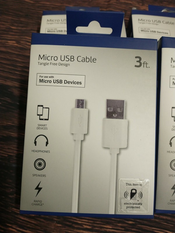 Lot of 4 Newtech Micro White USB Cables 3ft. Tangle Free Design NIB gallery