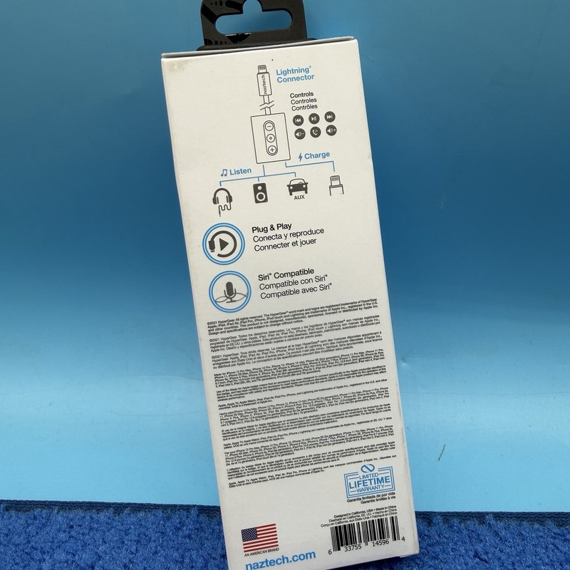 Naztech 3.5mm Audio + Charge Adapter with Lightning Connector MFi-Certified gallery