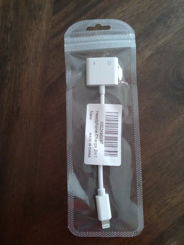 3Pk Headphonecharger 2 in 1.White gallery