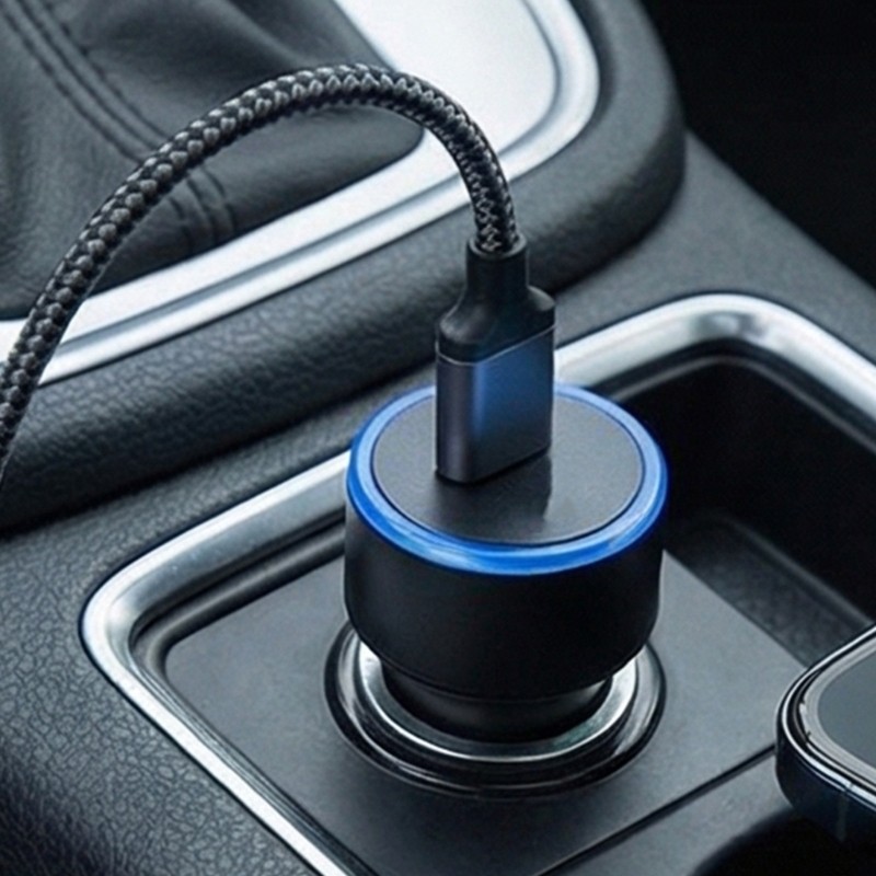 Strong 60W Vehicle Chargers with Overload Protection Suitable for Electronics gallery