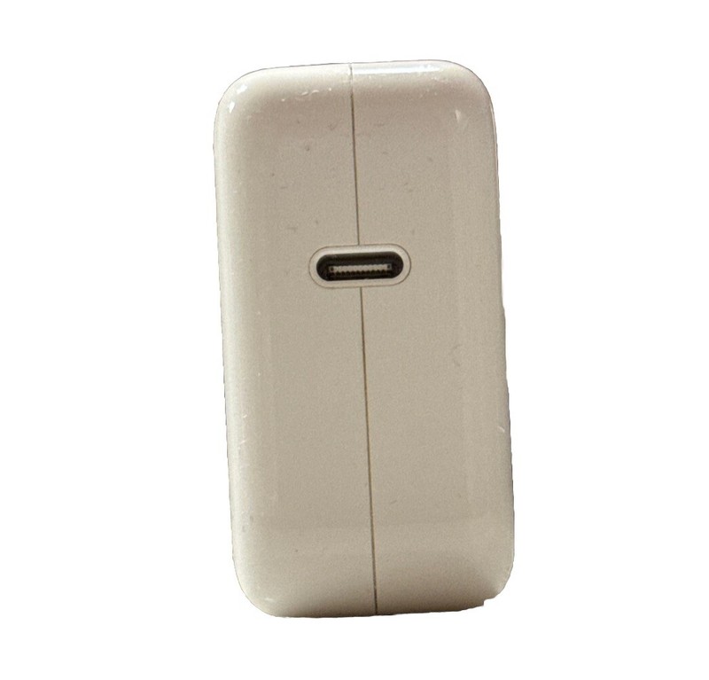 OEM Apple A1882 30W USB-C Power Adapter gallery