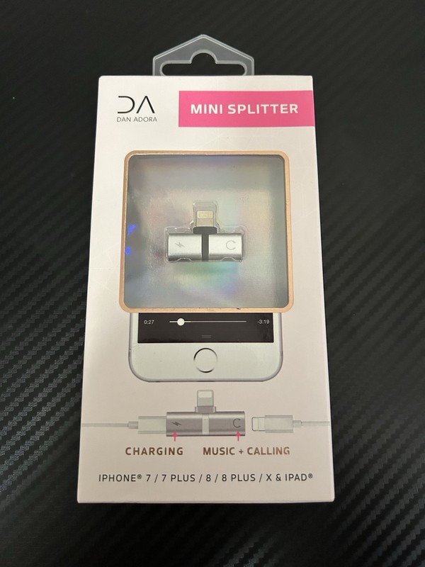 Multipurpose Dan Adora Mini Splitter For iPhones-charging/music/calling